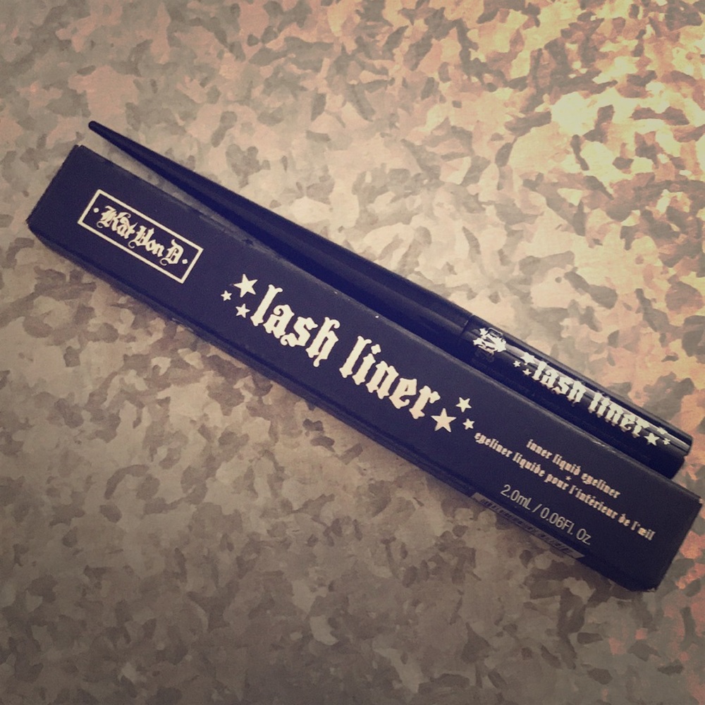 Kat Von D - Lash Liner